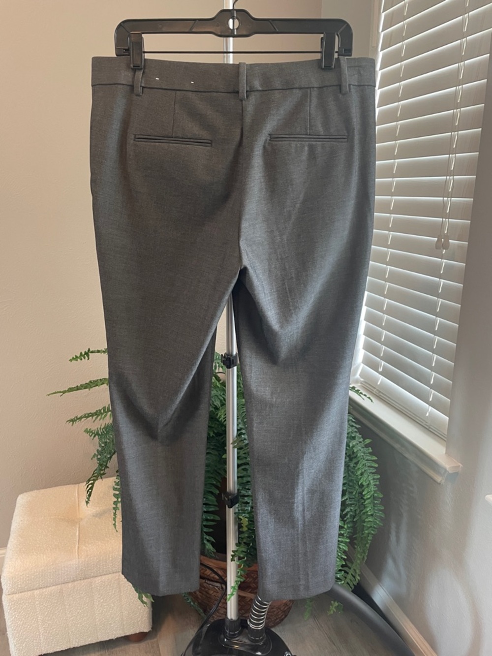 Ann Taylor Gray Straight-Leg Dress Pants - Picture 4 of 6